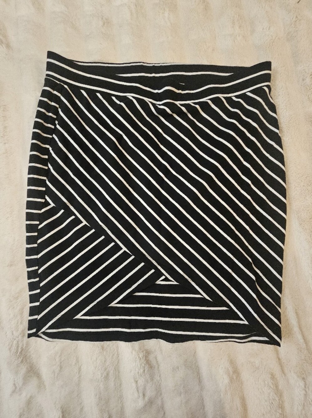 5 Torrid Pencil Skirts - Picture 5 of 16